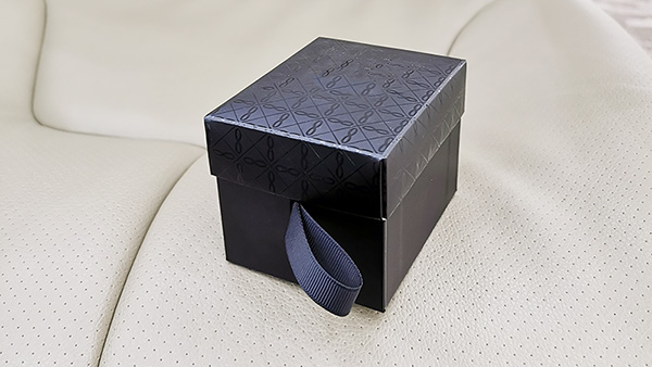 化妝品包裝盒色彩混搭怎樣好，帶你見(jiàn)識盒子色彩穿搭