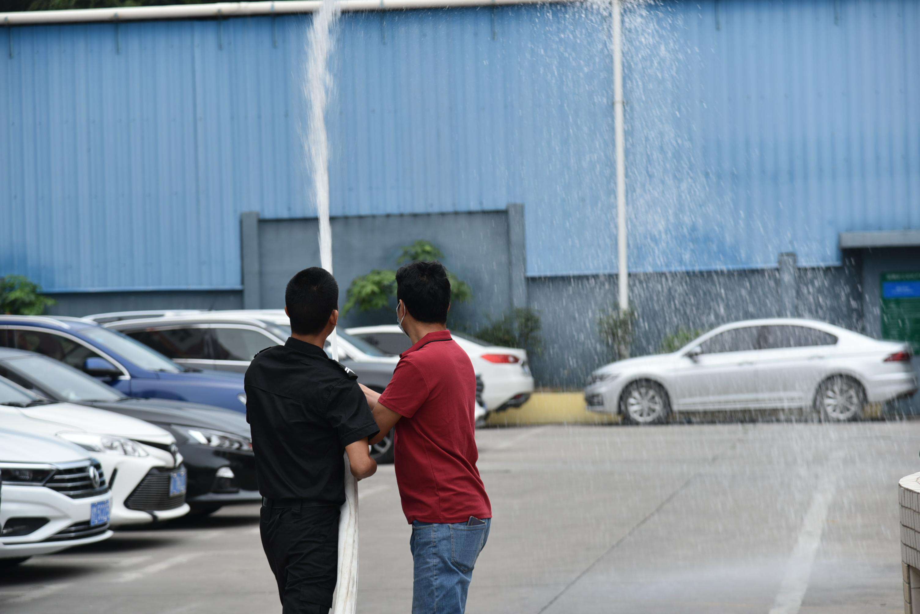 萬(wàn)利科技夏季消防演習